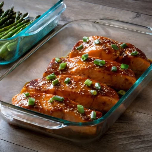 Pyrex 7x11" Baking Dish - Image 3